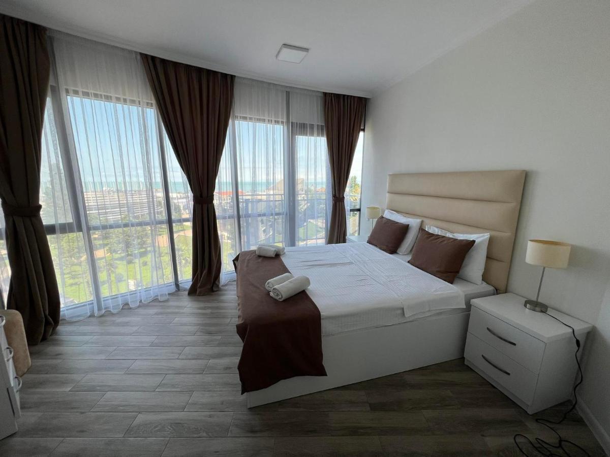 Holiday Premium Apartments Batum Dış mekan fotoğraf