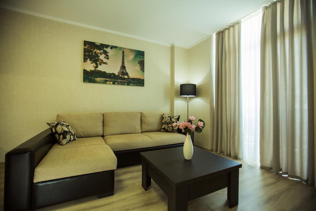 Holiday Premium Apartments Batum Dış mekan fotoğraf