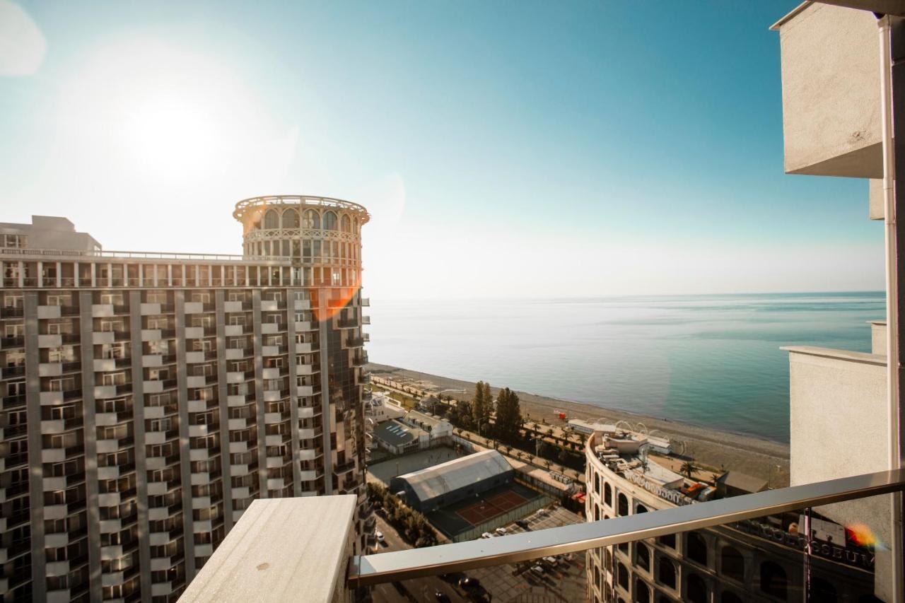 Holiday Premium Apartments Batum Dış mekan fotoğraf